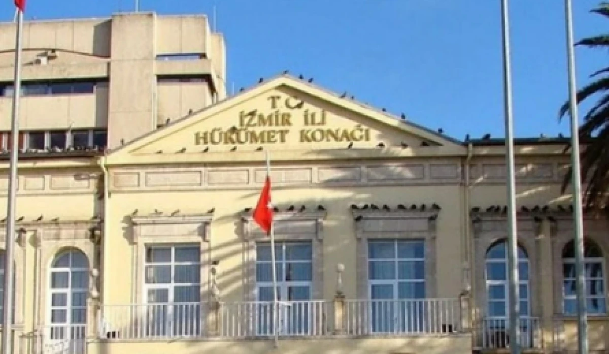 İzmir Valiliği’nden 3 Günlük Toplantı ve Gösteri Yasağı