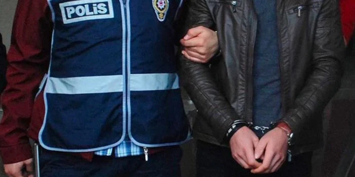 İzmir’de 2 gün üst üste silahlı saldırı düzenleyen şüpheliler tutuklandı