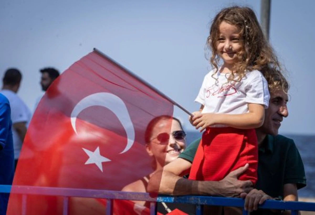 İzmir’de 30 Ağustos coşkusu dorukta...