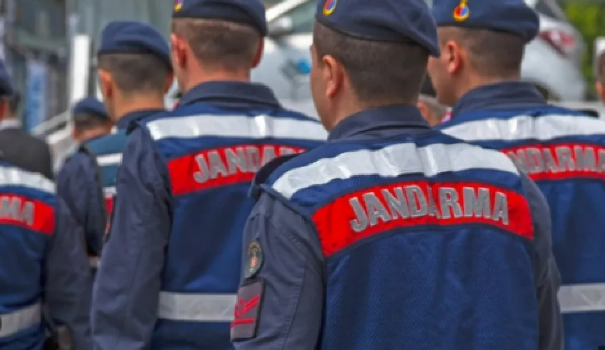 İzmir’de Kritik Jandarma Atamaları: Foça ve Bornova’da Komutanlar Değişti