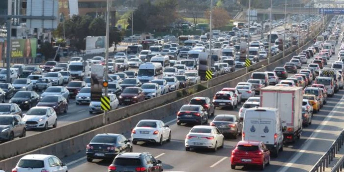 İzmir’de Trafik Güvenliği Haftası açılışı, törenle yapıldı