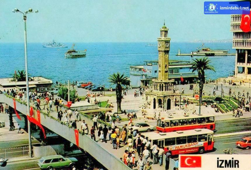 İzmir'in Nostaljik Köşeleri: Geçmişe Yolculuk