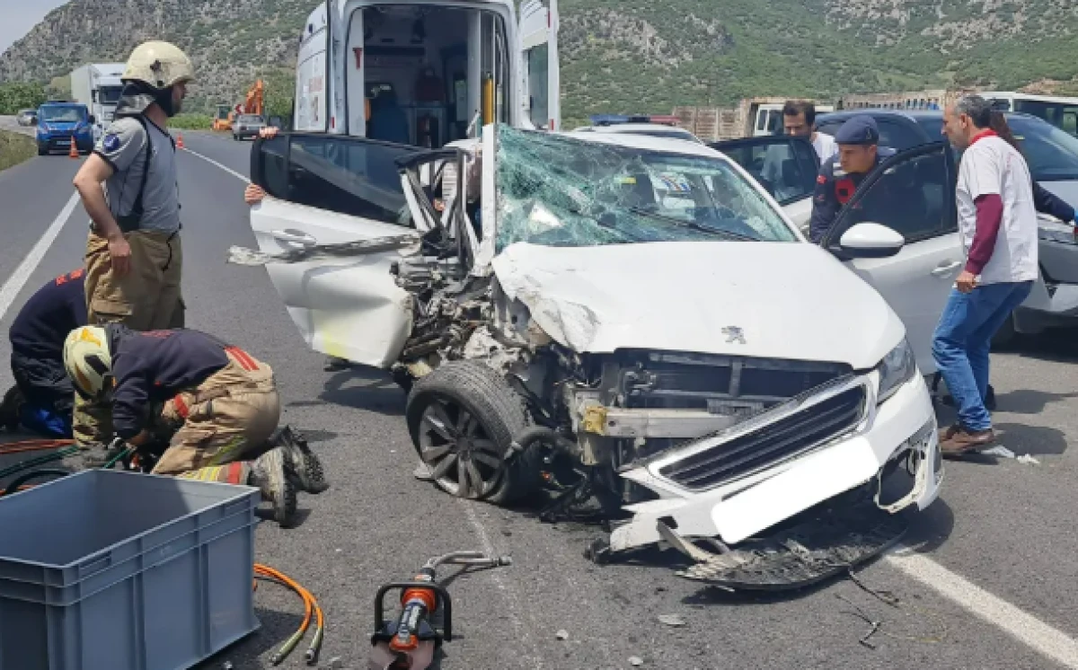 İzmir'in Ölüm Yolu Yine Can Aldı: TBMM’de Sert Tepki, Bakanlığa 7 Soru