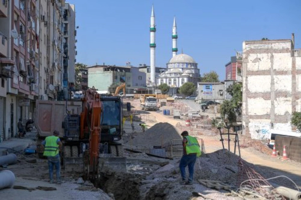 Karabağlar’da trafik rahatlıyor: Dostluk Bulvarı bağlantı yolu %70 tamamlandı