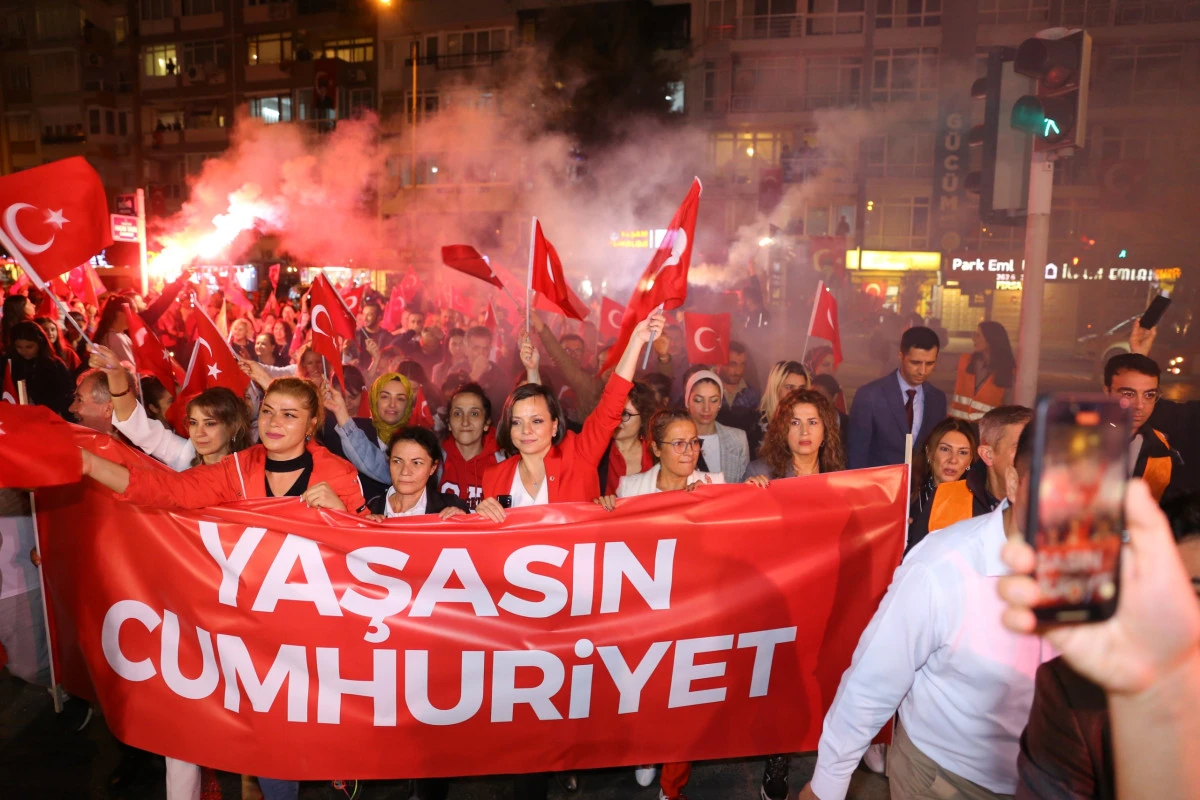 Karabağlar’da vatandaşlar 19 Mayıs Coşkusunu birlikte yaşayacak