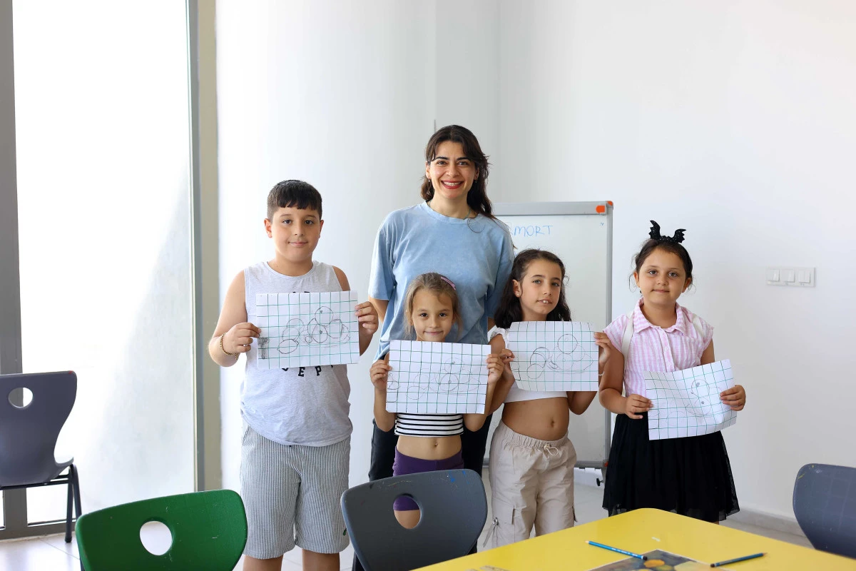 Karabağlar’da Yaz Tatili, Bilim, Sanat ve Eğlenceyle Dolu Dolu Geçiyor