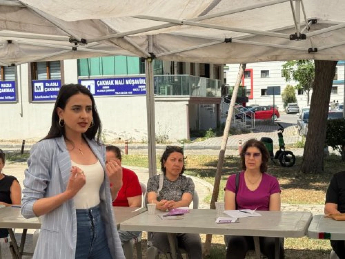 Karşıyaka'da kadın dayanışması buluşmaları devam ediyor