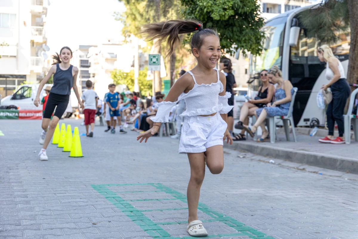Karşıyaka'da Sokak Senin Olimpiyatları başladı