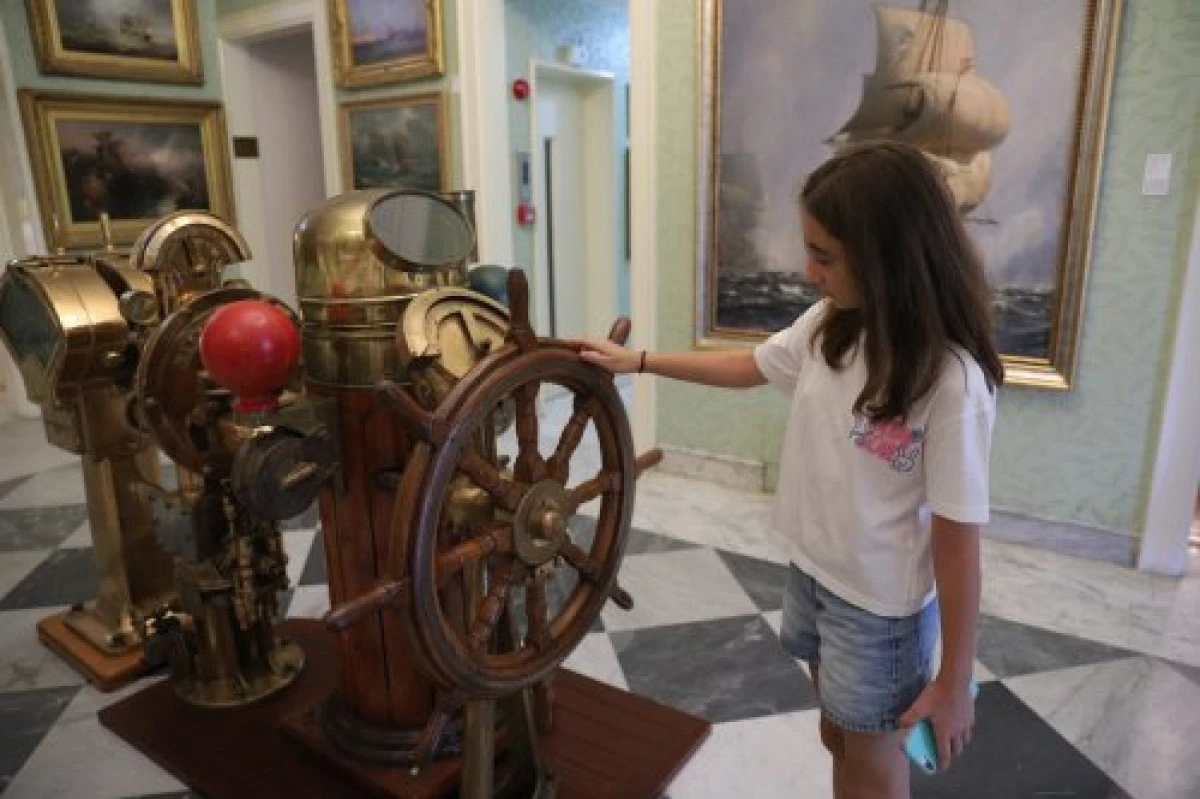 Konak'ta çocuklara “Sanat Yolculuğu” etkinliği