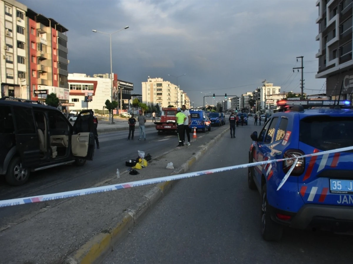 Torbalı’da Dehşet: Seyir Halindeki Araca Pompalı Tüfekle Saldırdı, 3 Kişi Hayatını Kaybetti!