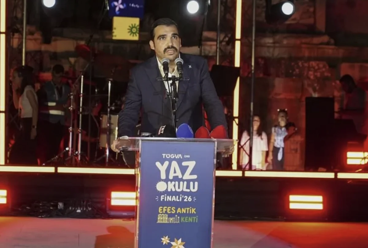 T&Uuml;GVA İzmir Yaz Okulları Efes&rsquo;te Muhteşem bir final yaptı
