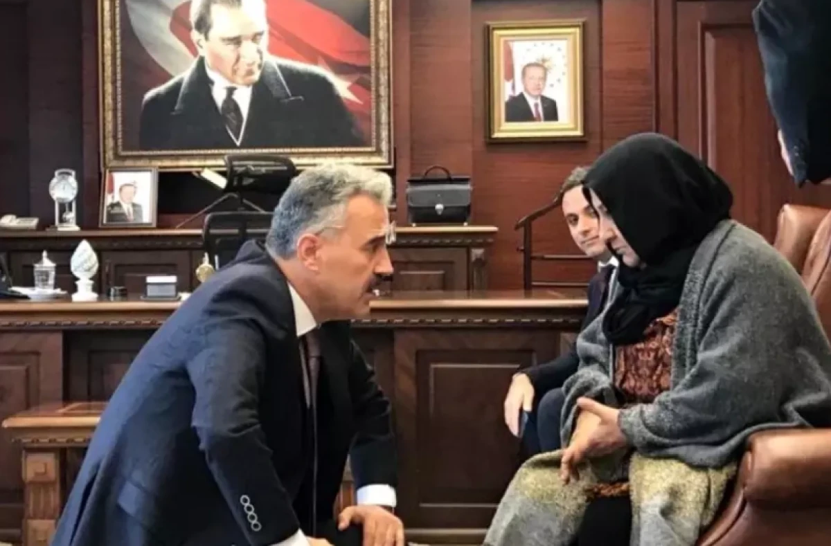 Vali Erol Ayyıldız’a nezaket jesti üzerinden eleştiri: Gerçek FETÖ taktiği