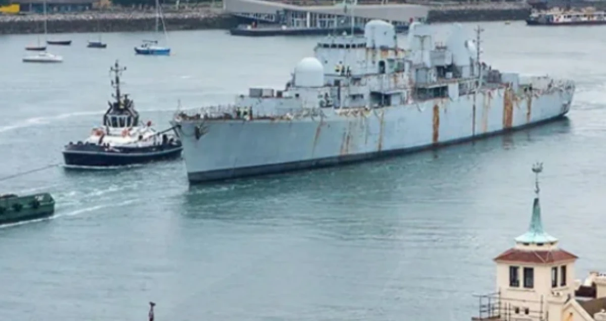 Zehir gemisi yolda: HMS Bristol 3 Temmuz’da İzmir’e geliyor